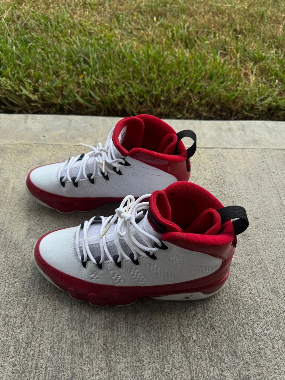 Jordan gym red