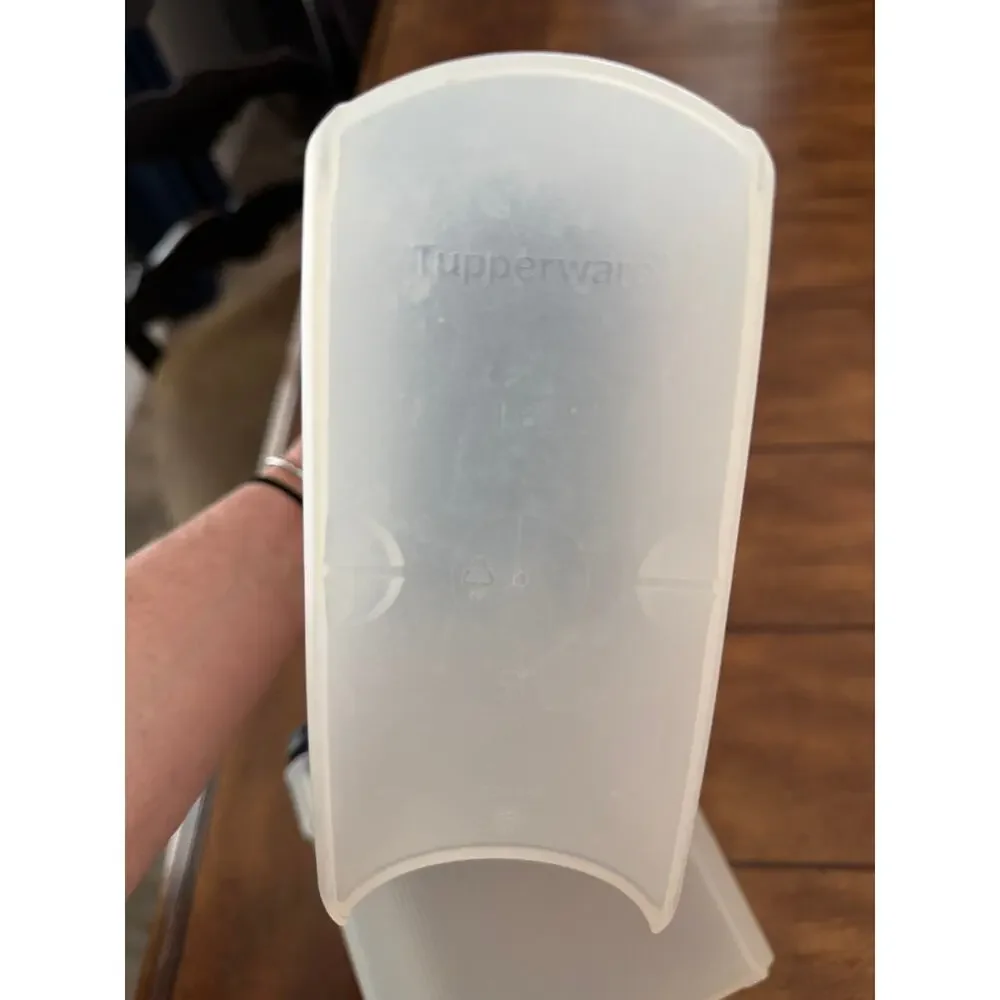 Tupperware 6l space