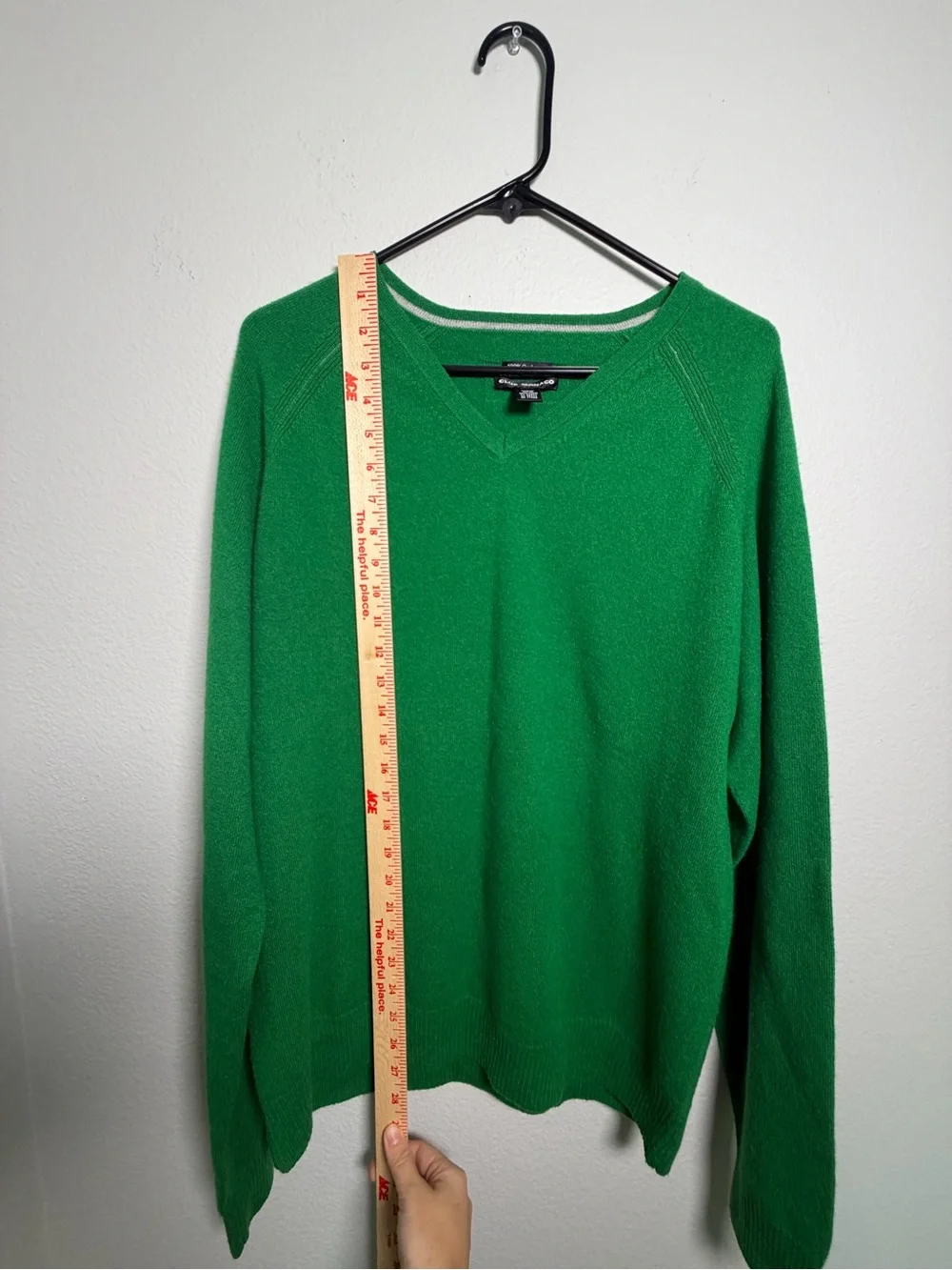 Club Monaco 100% cashmere