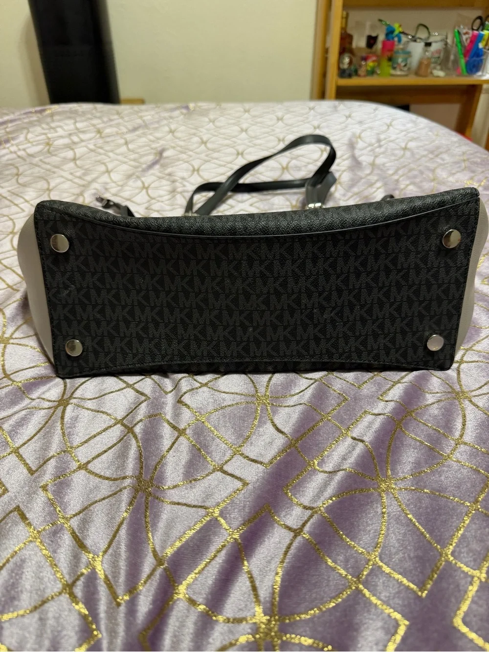 Michael Kors classic michael