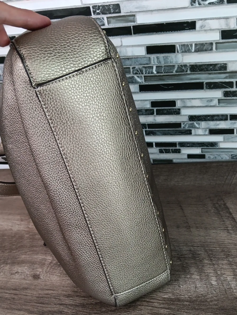 Liz Claiborne pocket clean