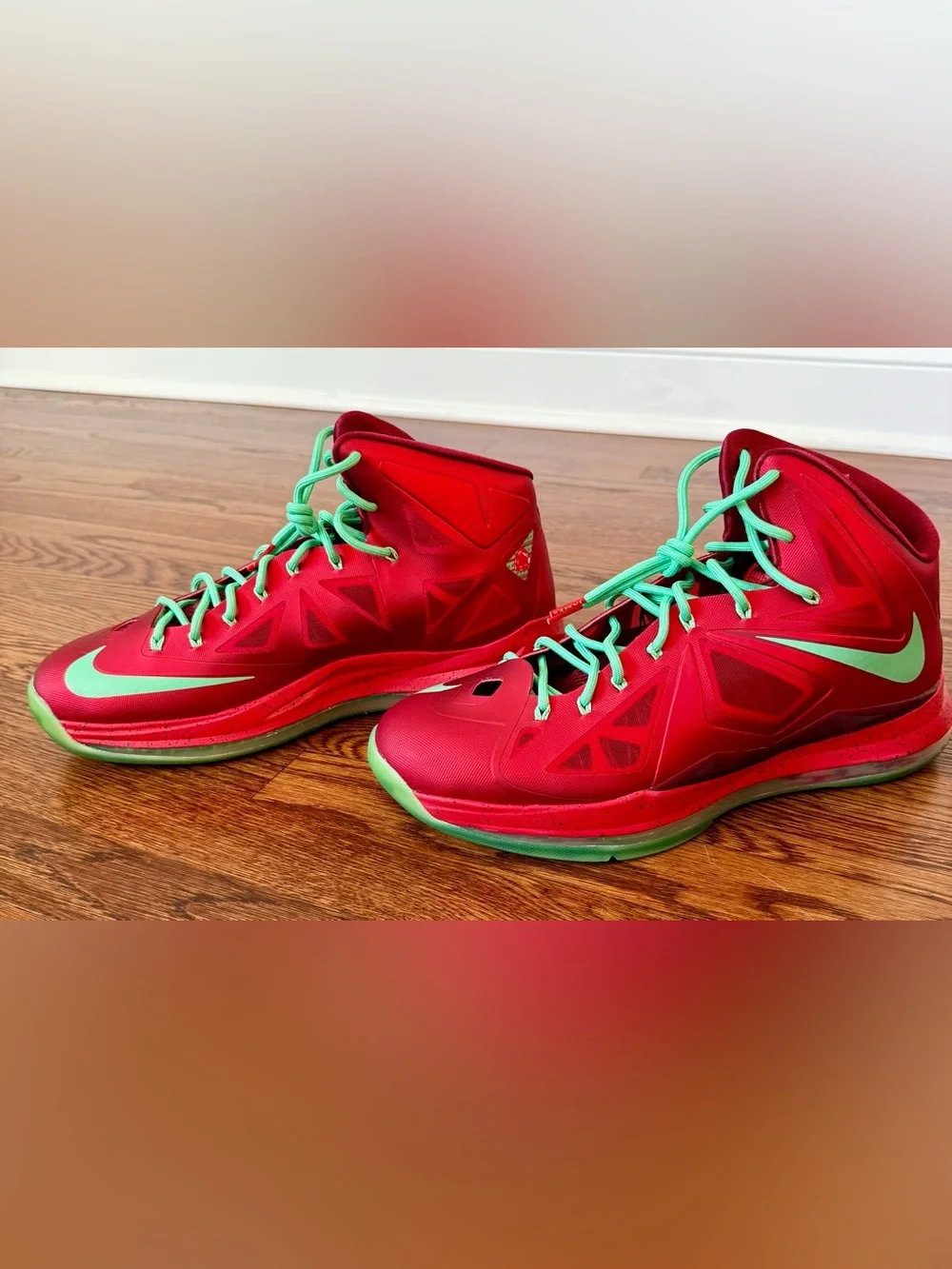 Nike lebron “christmas”