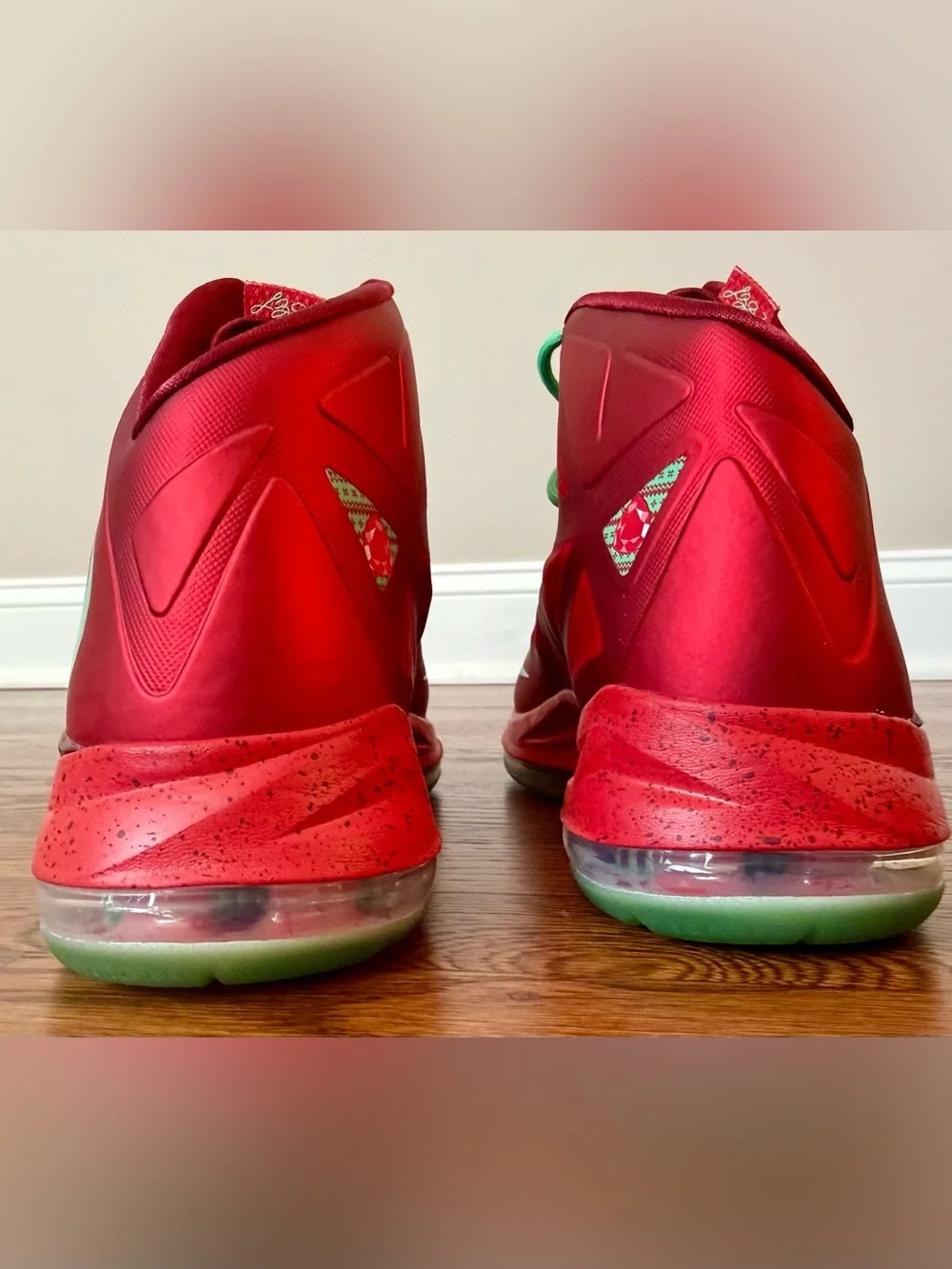Nike lebron “christmas”