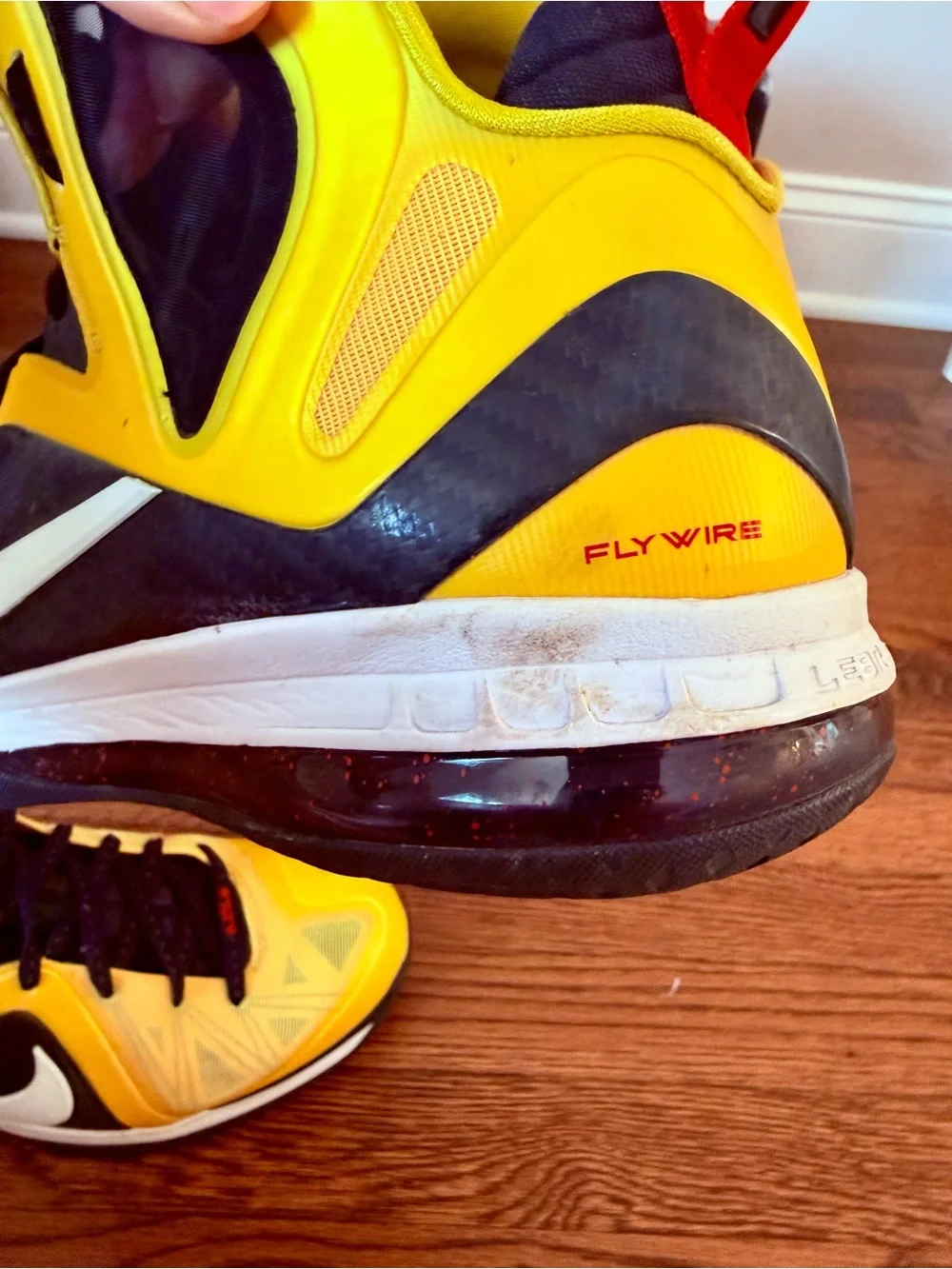 Nike lebron elite