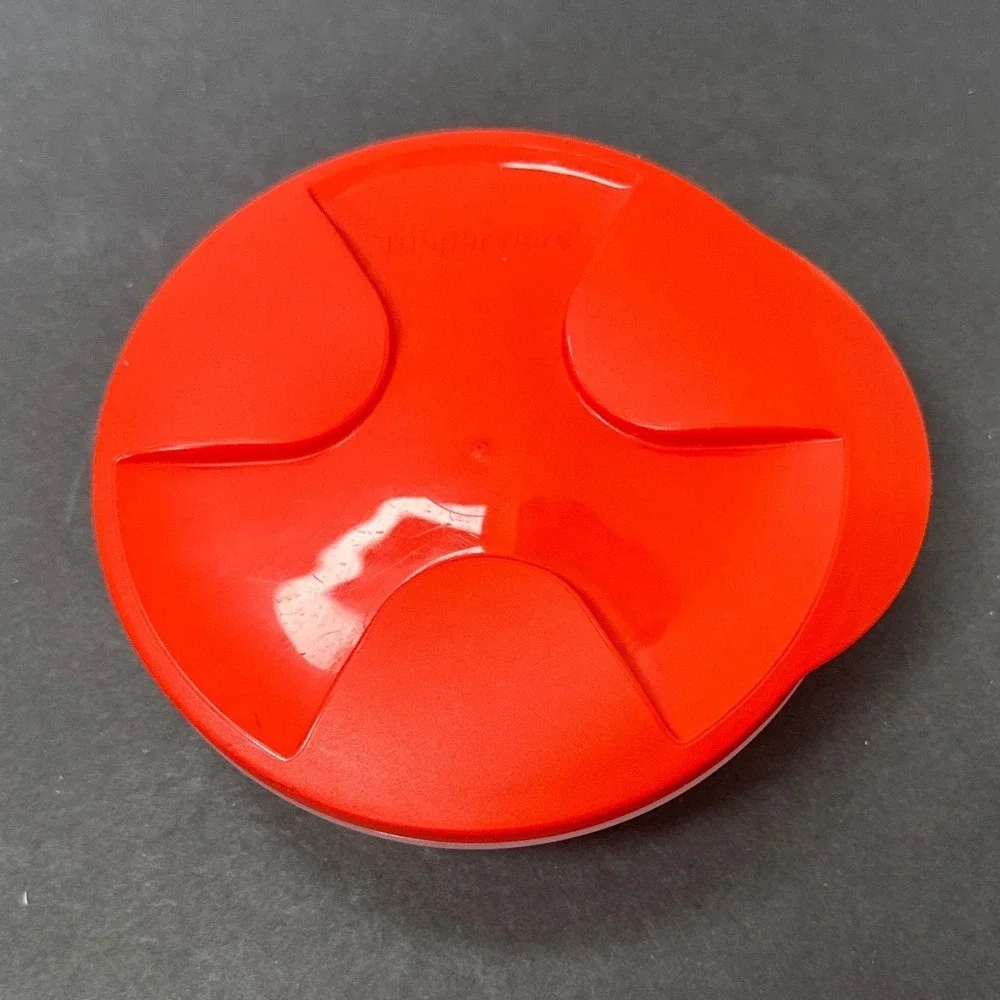 Tupperware or base use