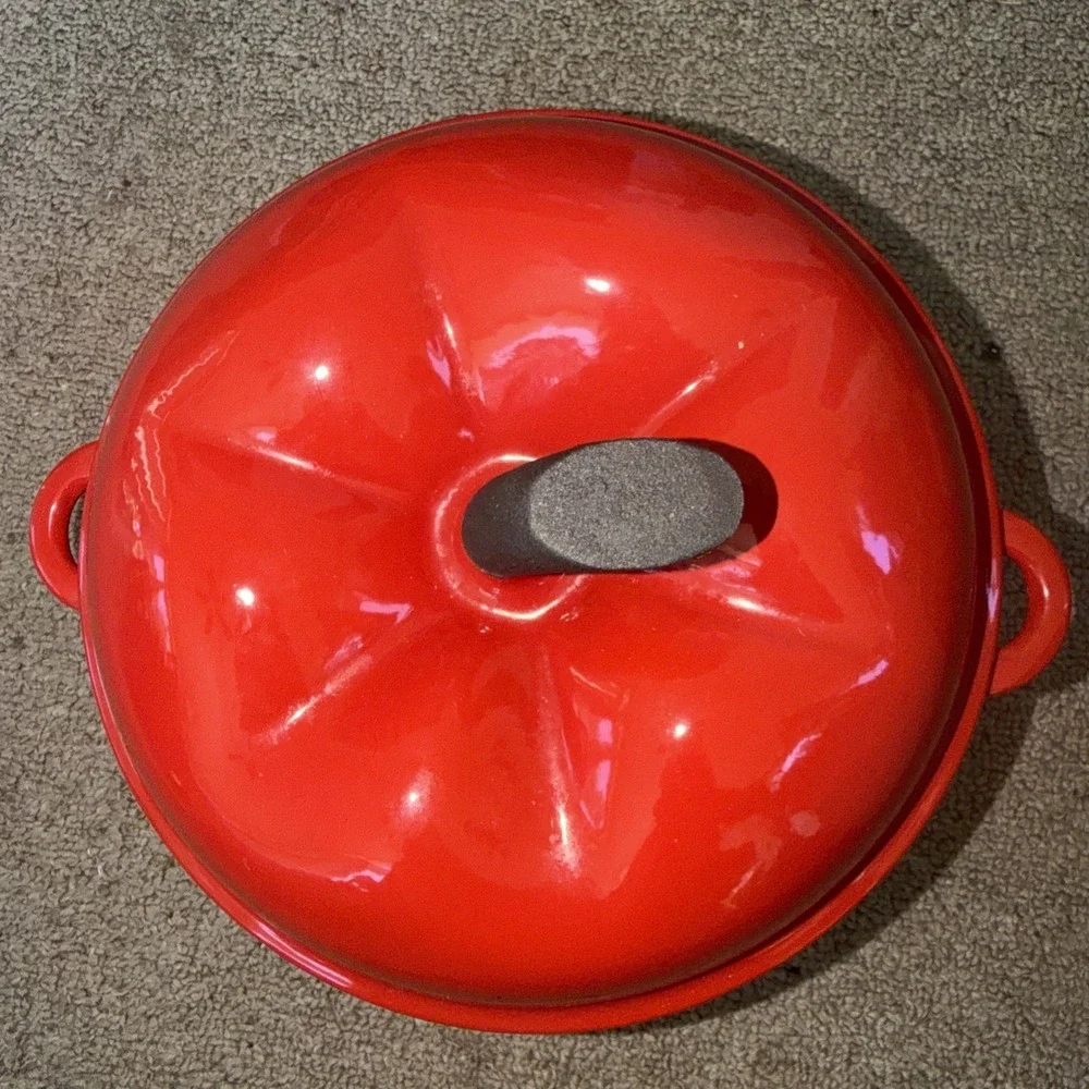 Vintage Color Cast Iron Dutch Oven Red Apple/ Tomato Casserole Pot 8