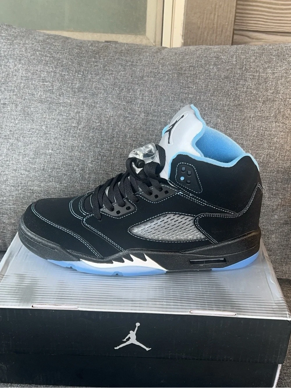 Jordan size 10