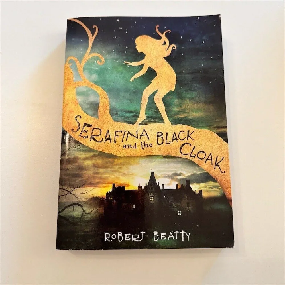Serafina and the Black Cloak Paperback Book by Robert Beatty Scholastic
