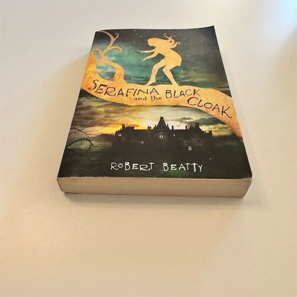 Scholastic serafina black