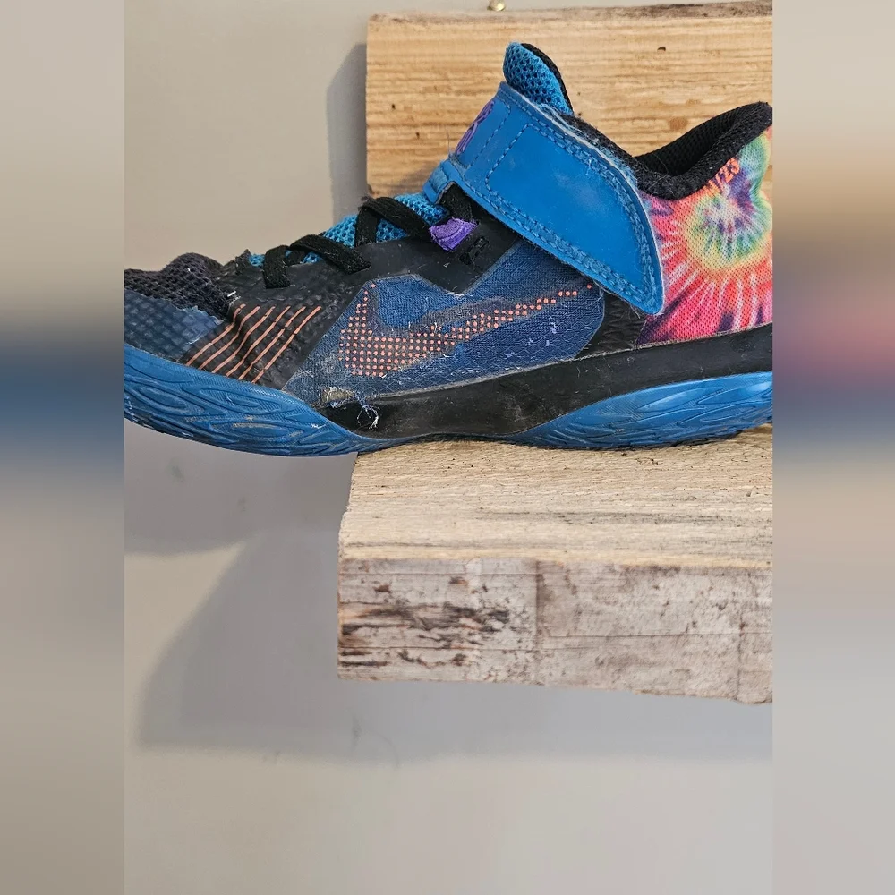 Nike kyrie flytrap