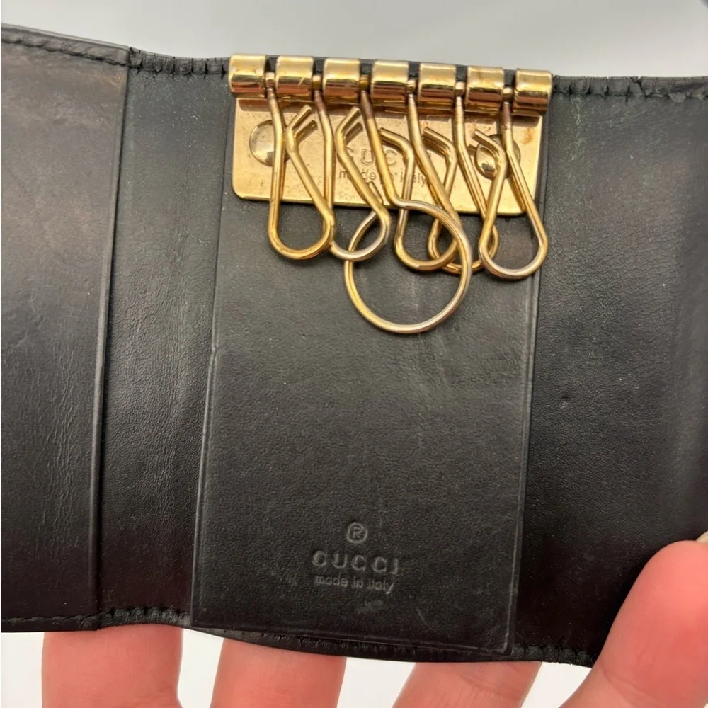 Gucci sleek black