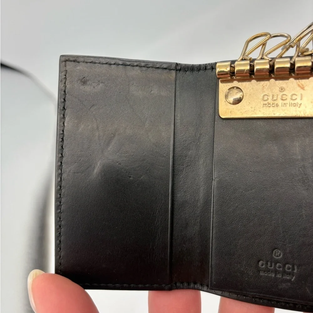 Gucci sleek black