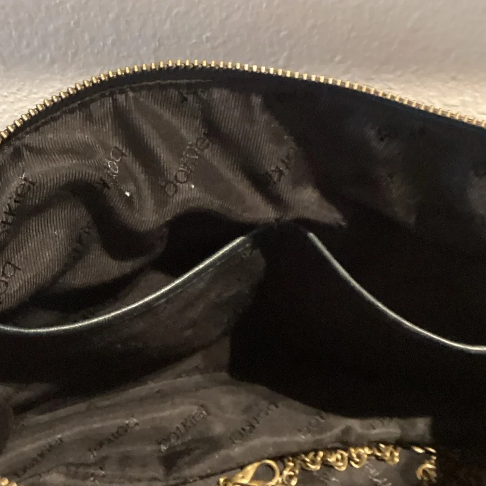 Botkier euc chic