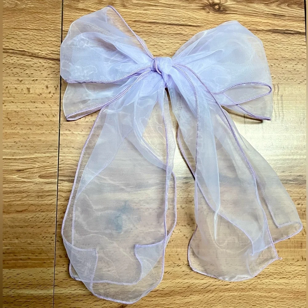 N/A huge bow