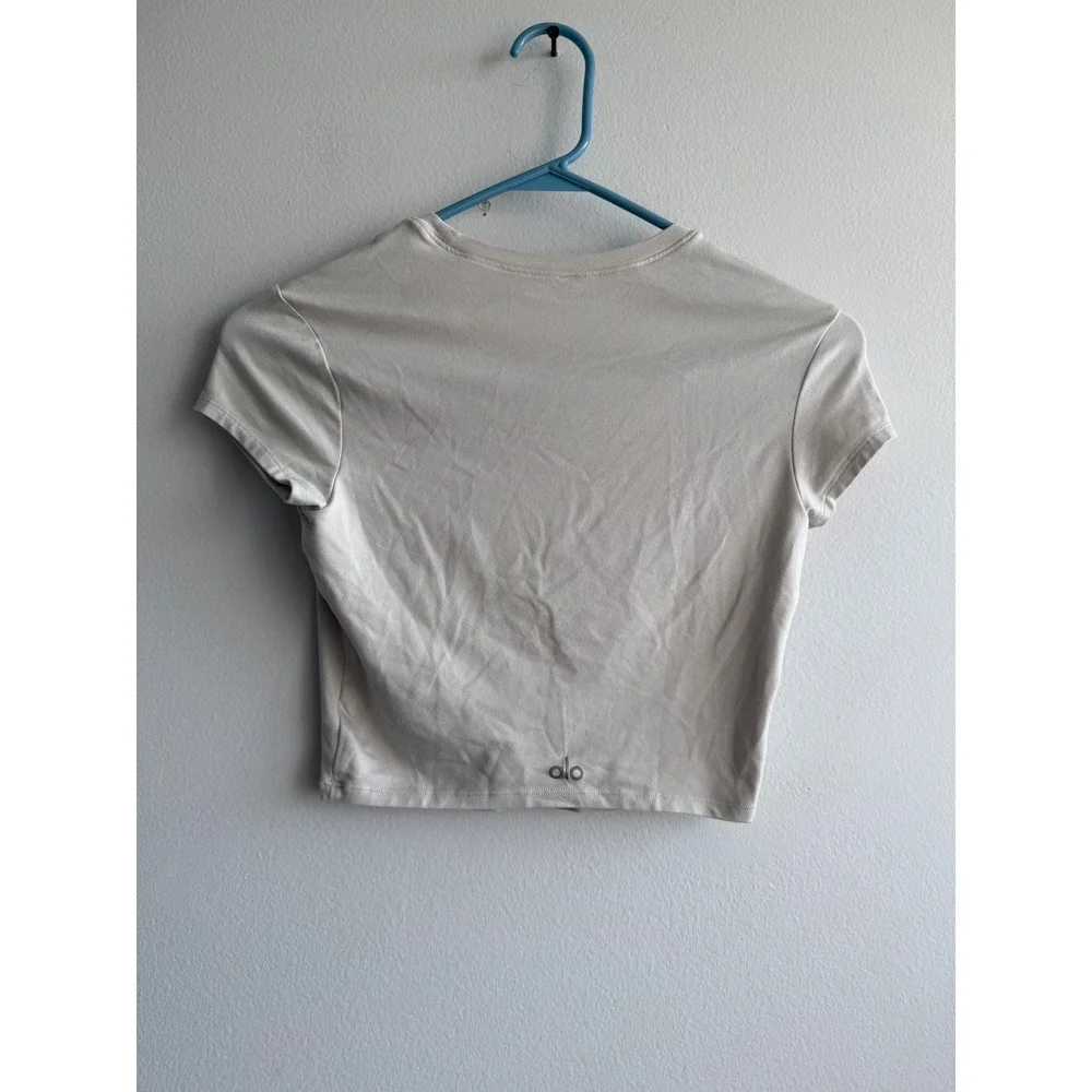 ALO Yoga short sleeve