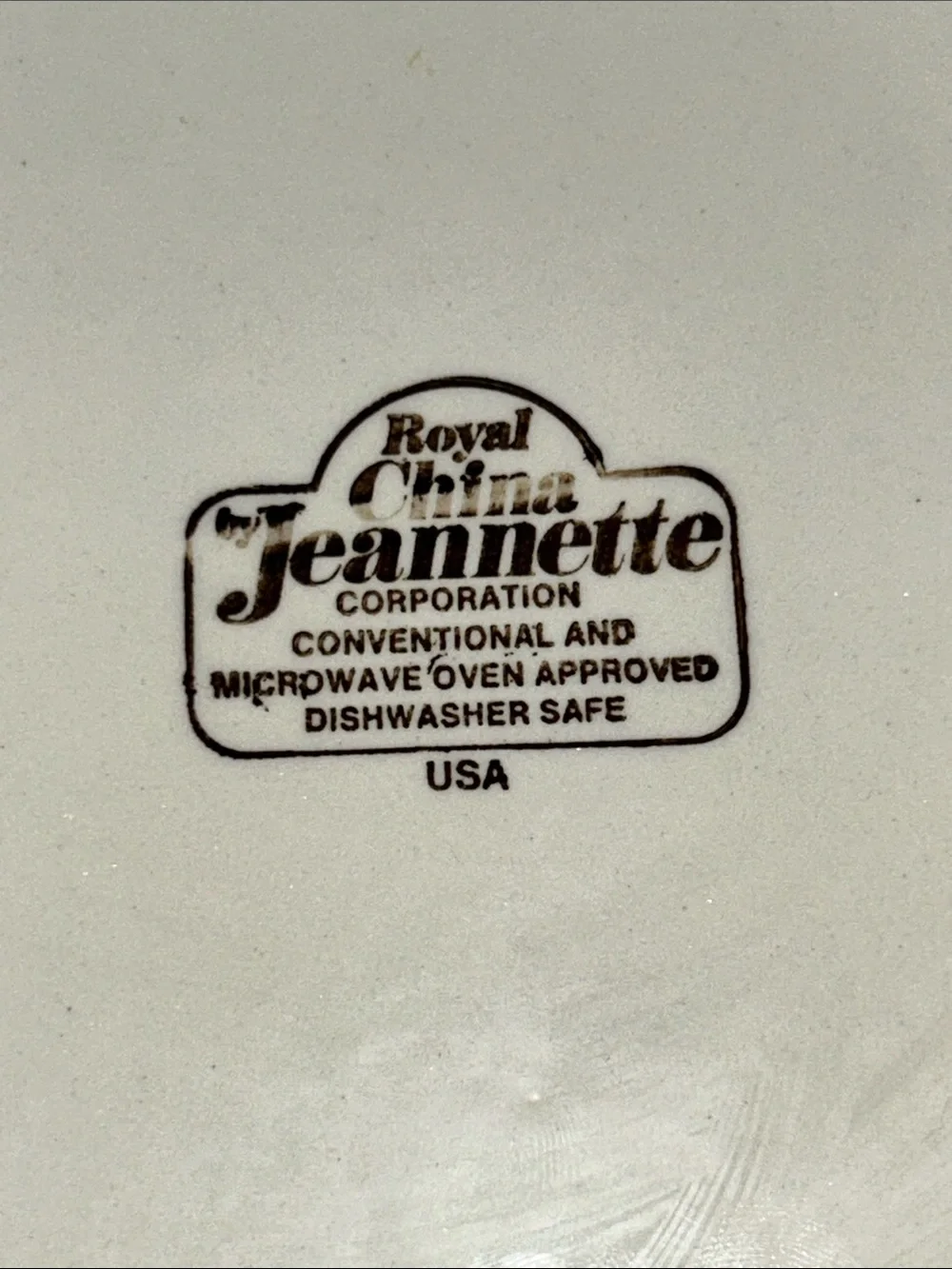 Royal China Jeanette preowned 1983