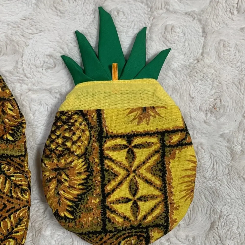 Vintage Polynesian Pineapple Hot Pad and Placemat Made In Hawaii