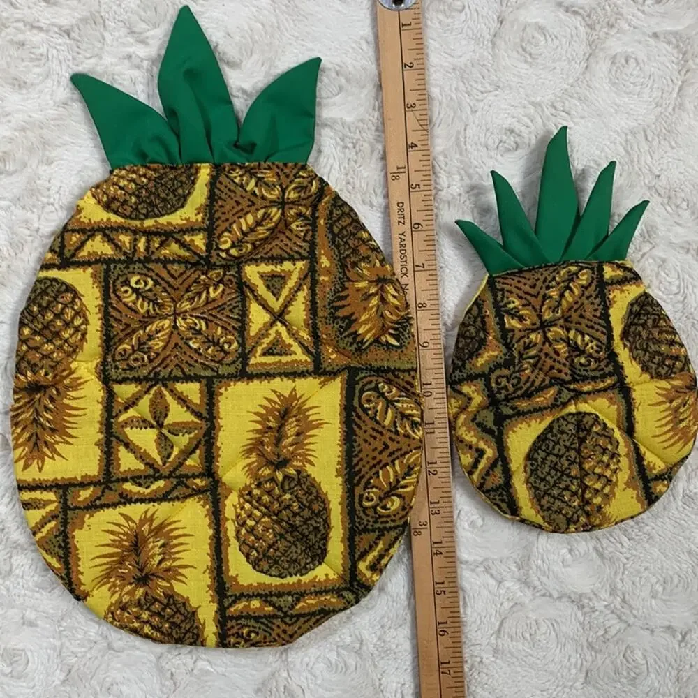 Vintage Polynesian Pineapple Hot Pad and Placemat Made In Hawaii