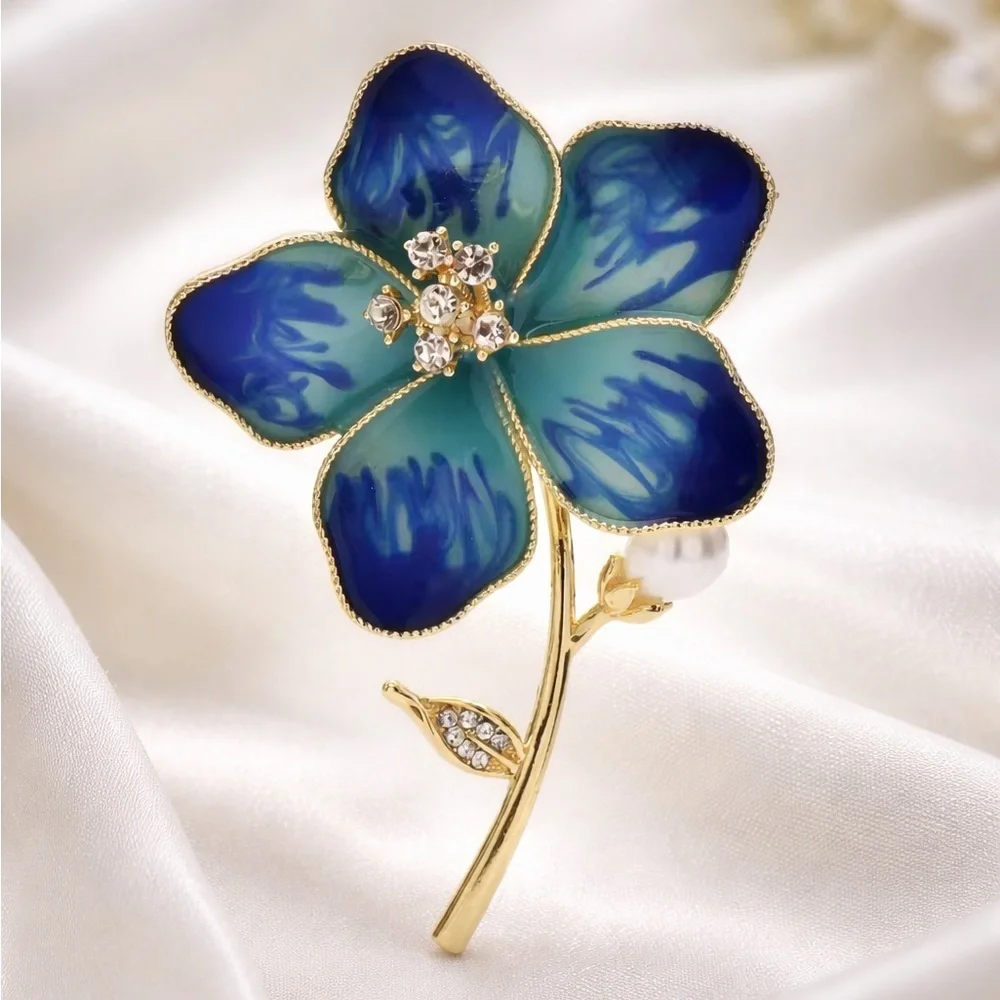 Anthropologie charming floral