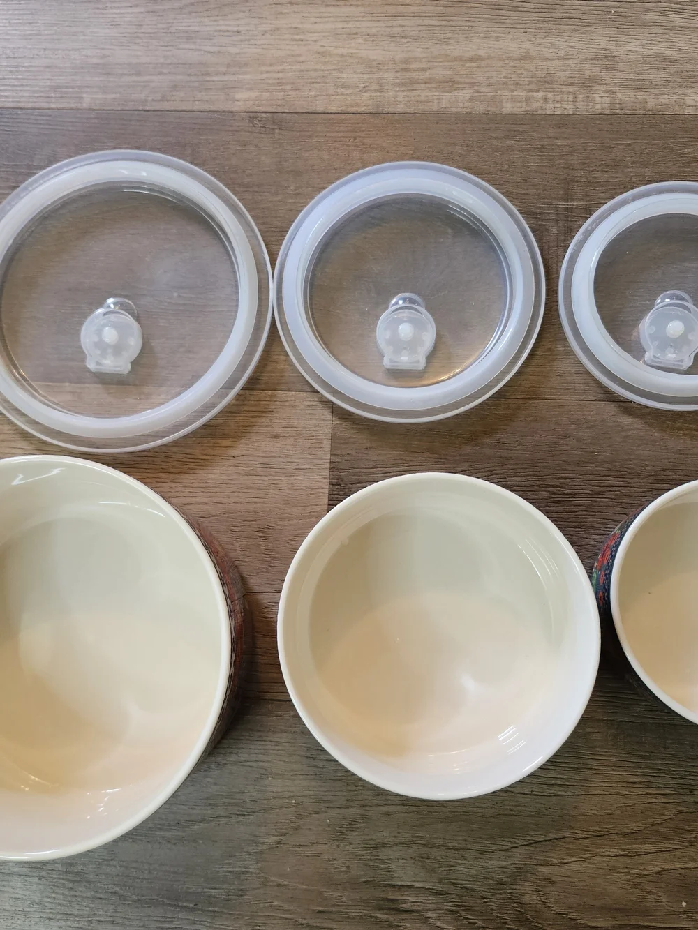 The Pioneer Woman three side lids