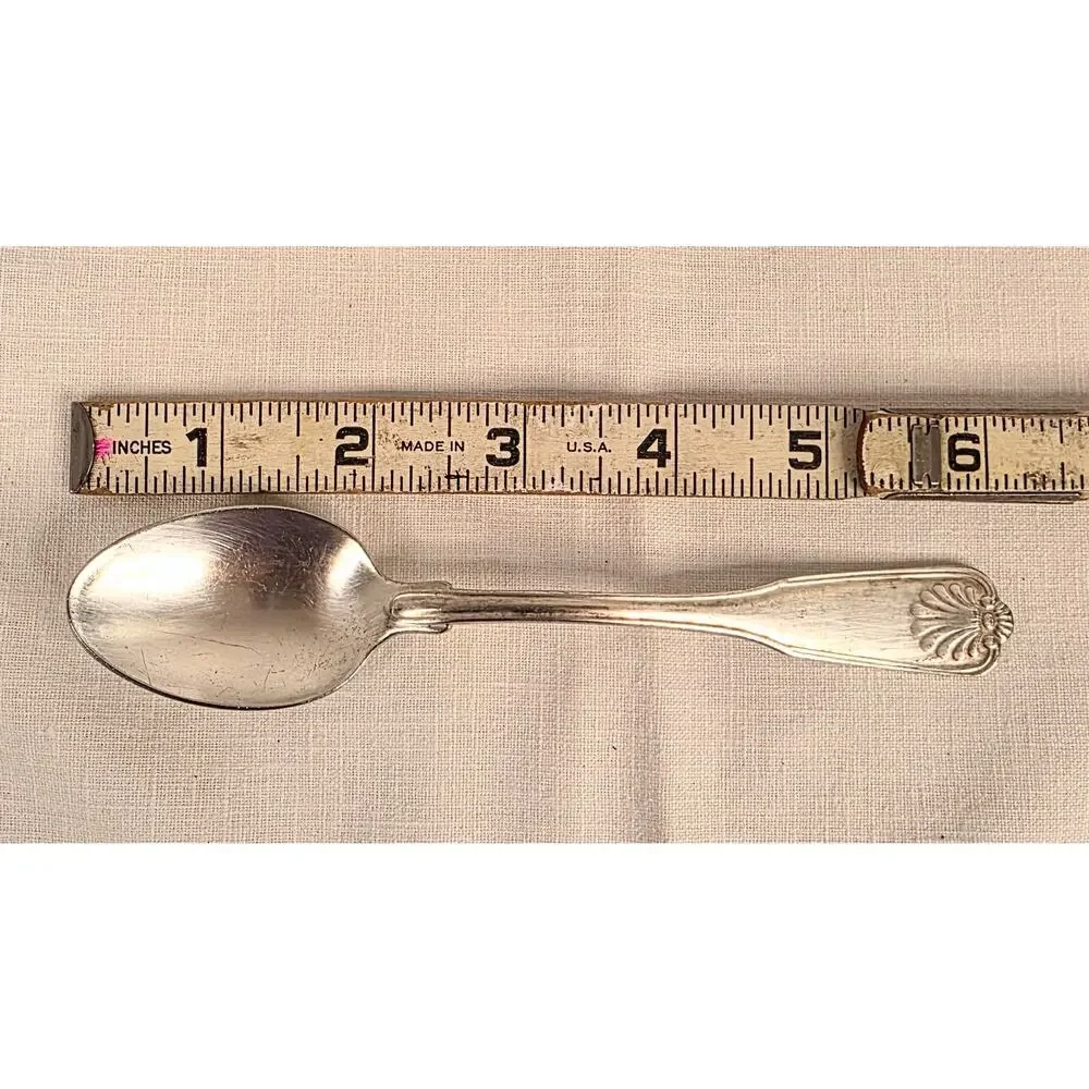 International Silverplate offering miss everyday
