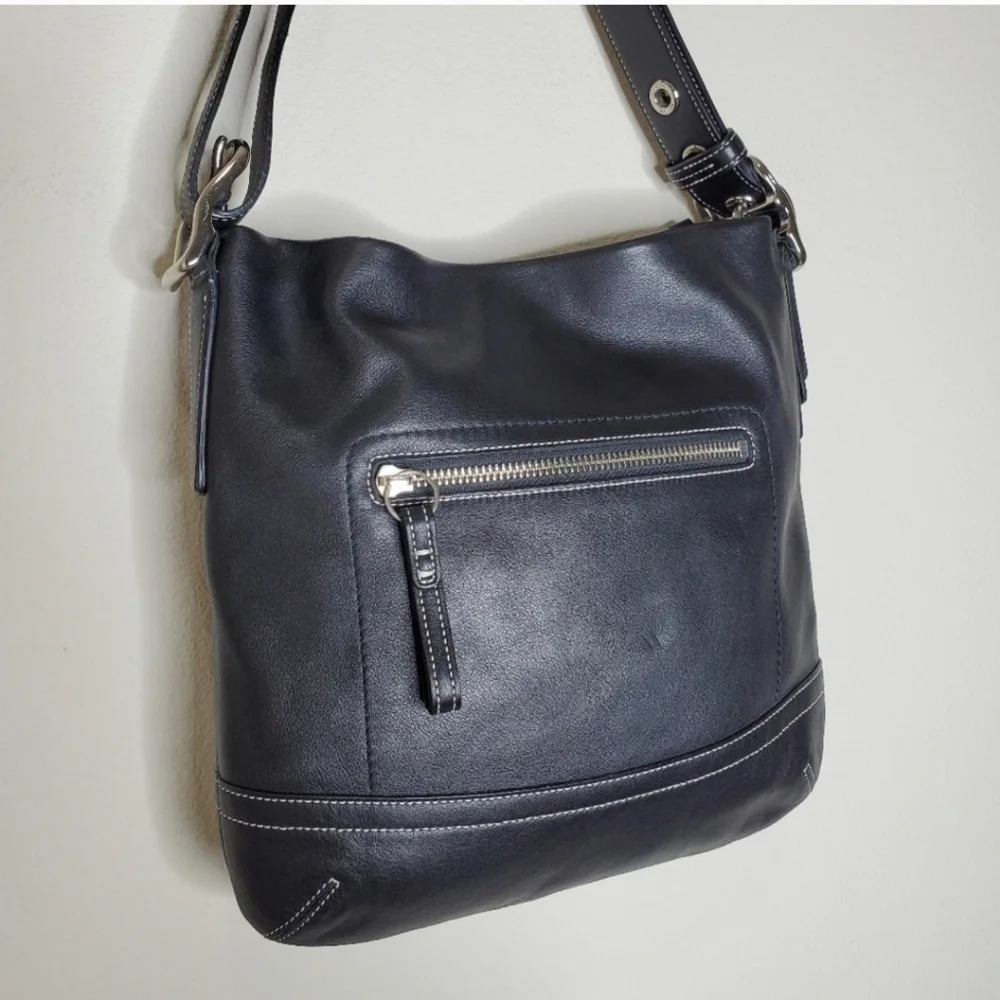 Coach excellent only