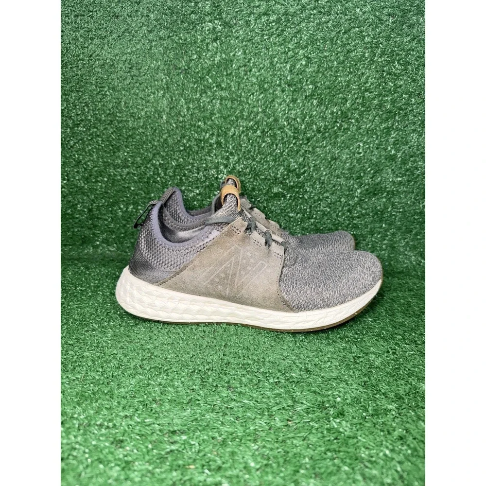 New Balance Fresh Foam Cruz Mens Size 8 Grey Running Shoes Comfort Sneakers