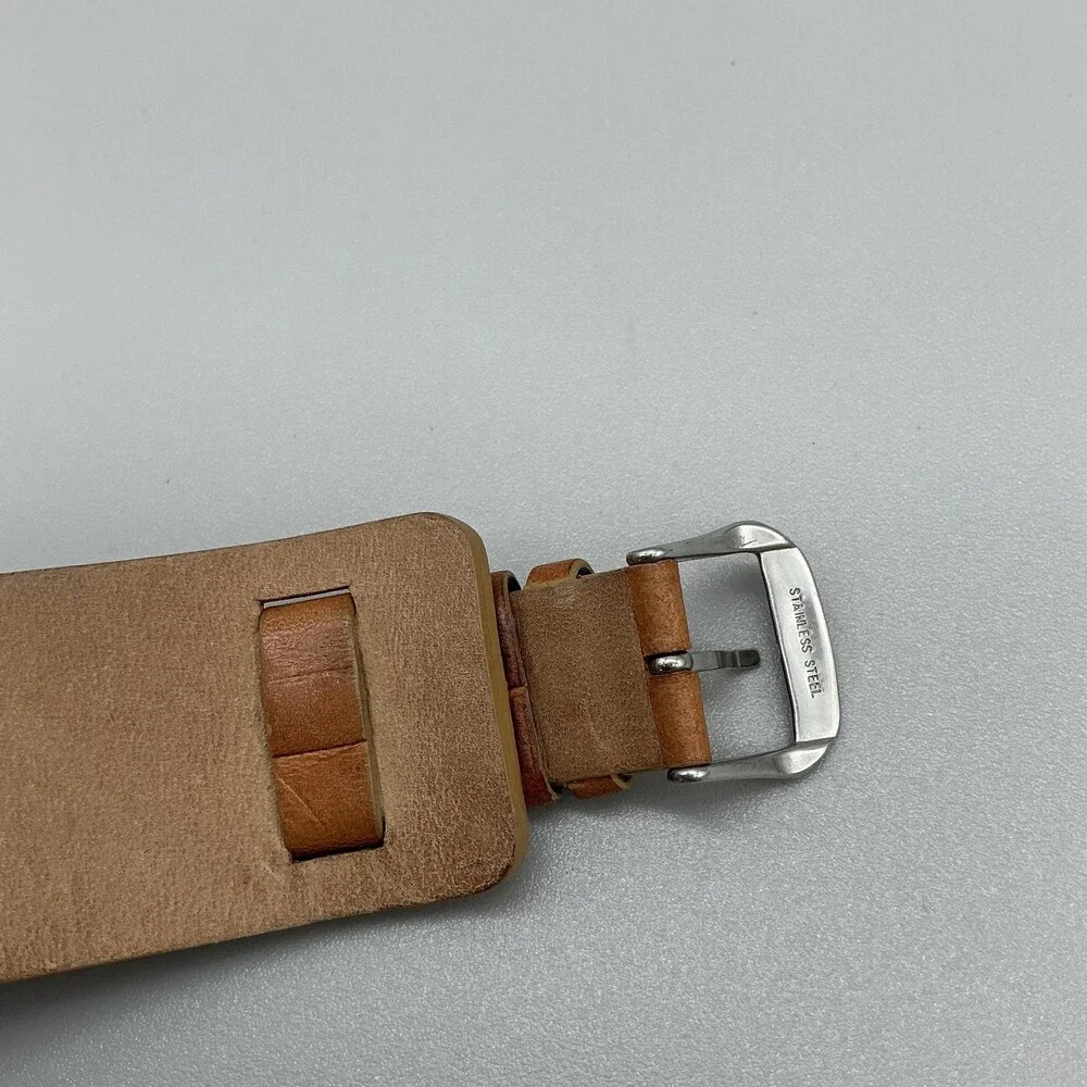Fossil casual size