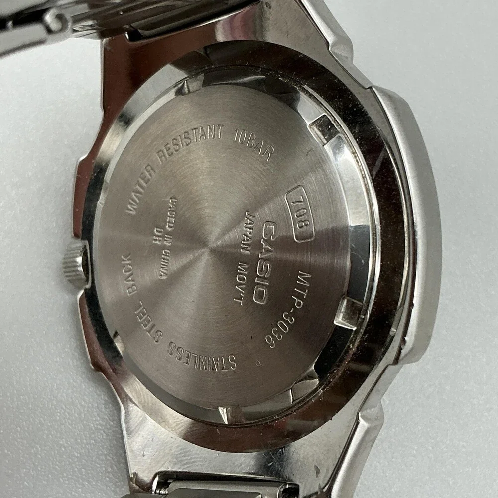 Casio see photos