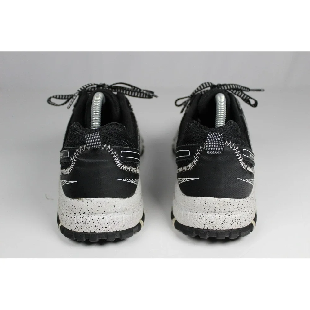 Skechers closure up