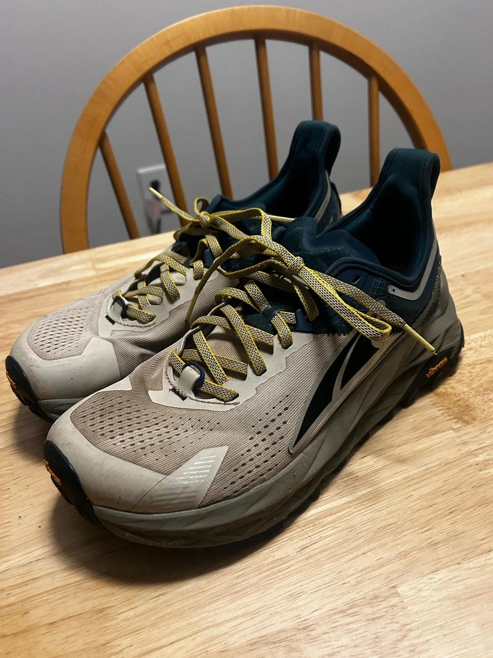 Altra miles green