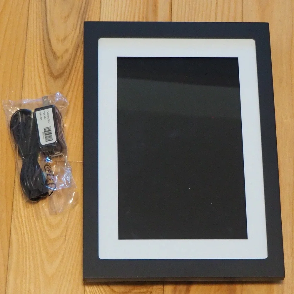 Skylight 2 WiFi Touch Screen Digital 10
