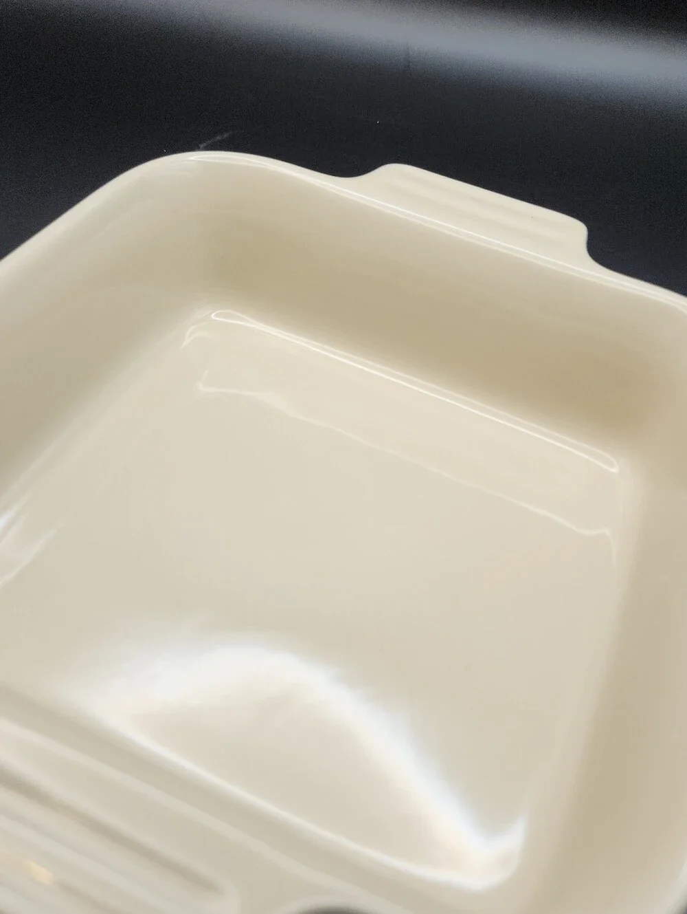 Le Creuset description please