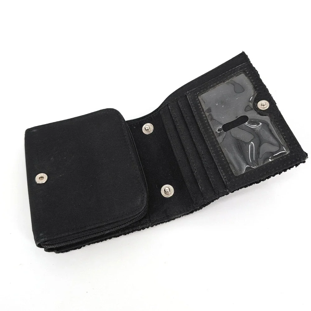 The Sak sak trifold