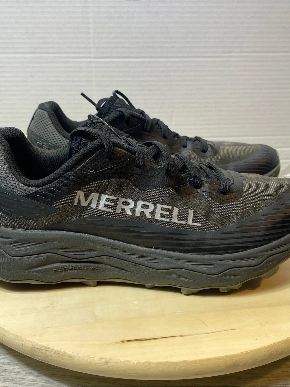 Merrell Men’s Agility Peak 6 Trail Running Shoes Black Size 9(J00003309)
