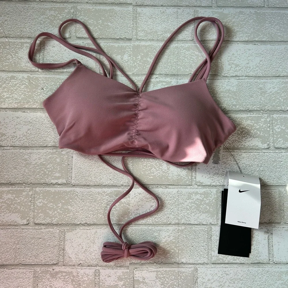 Nike nwt zenvy