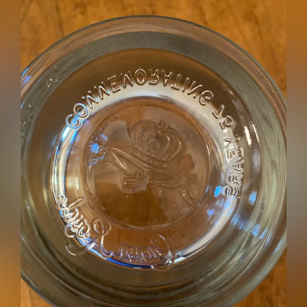 N/A dining glass