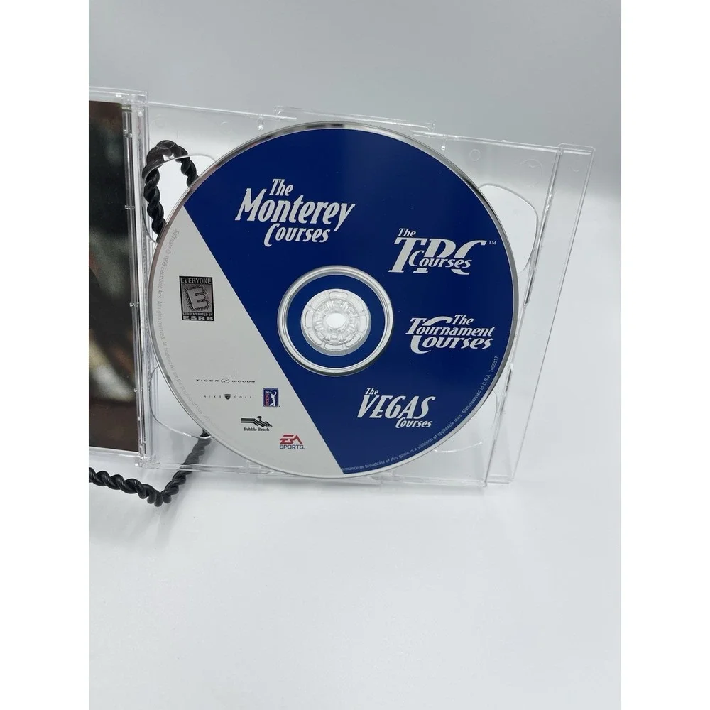 EA Sports Tiger Woods PGA‎ Tour Golf Collection 99 PC CD ROM 1998 1999 Win 95/98