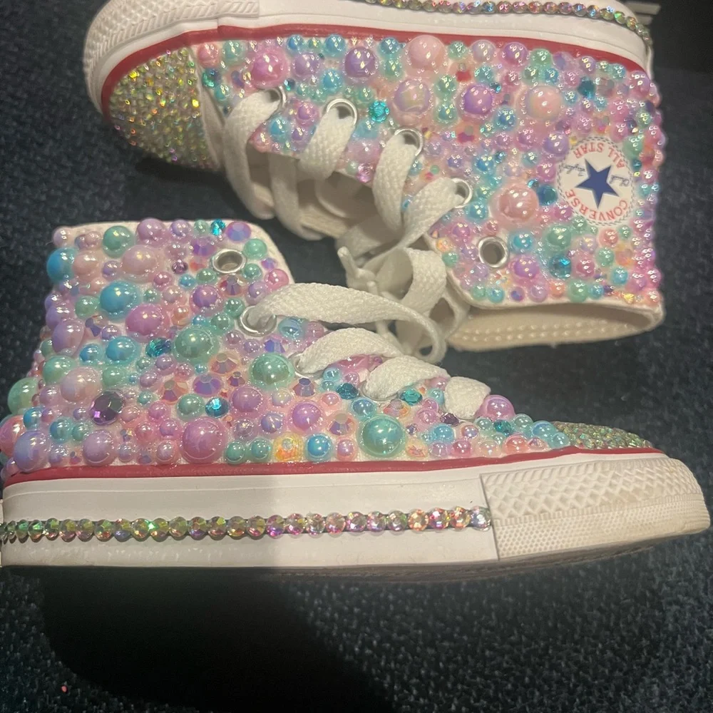 Converse vibrant high