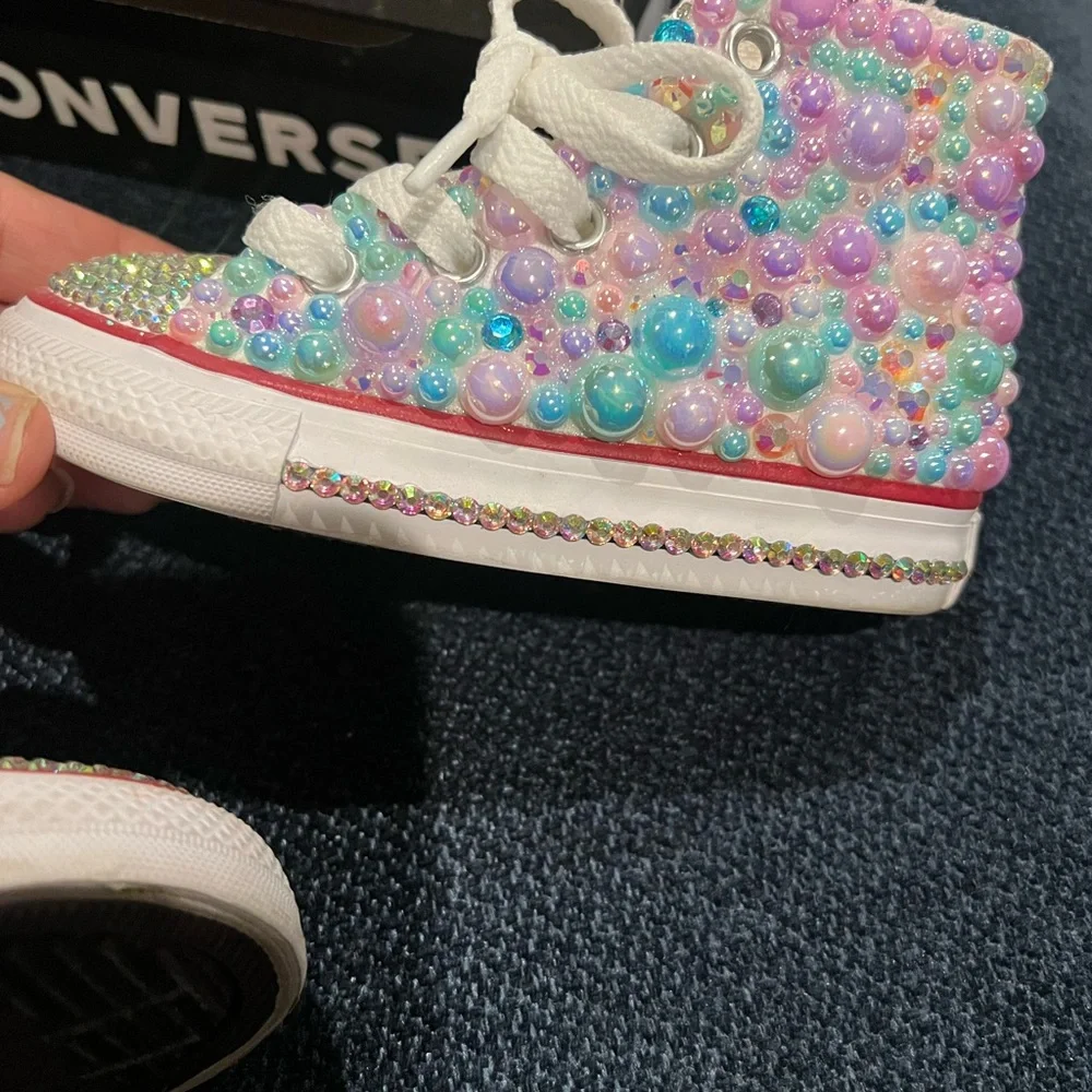 Converse vibrant high
