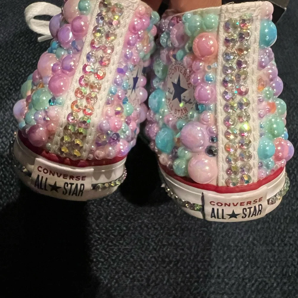 Converse vibrant high