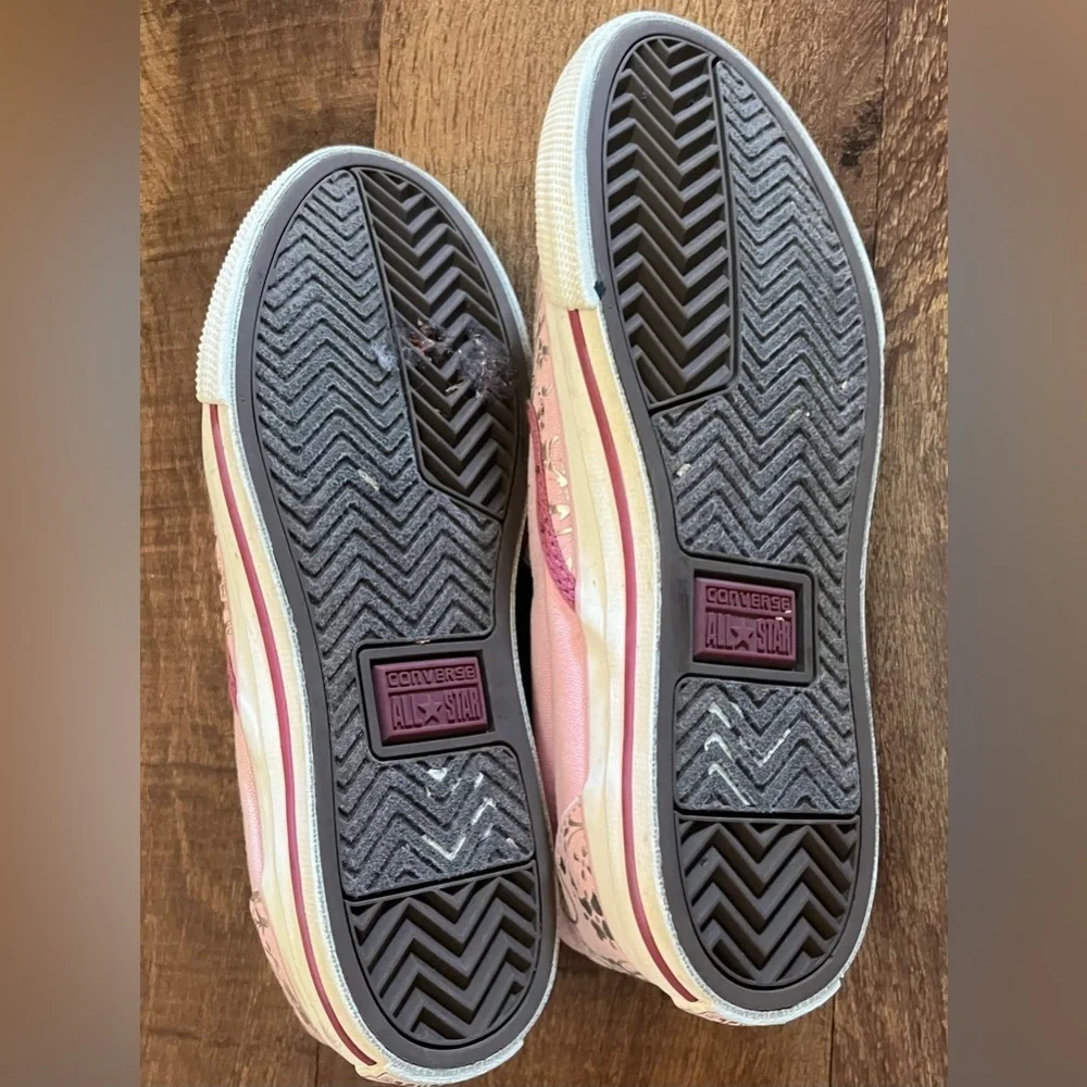 Converse girls fashion