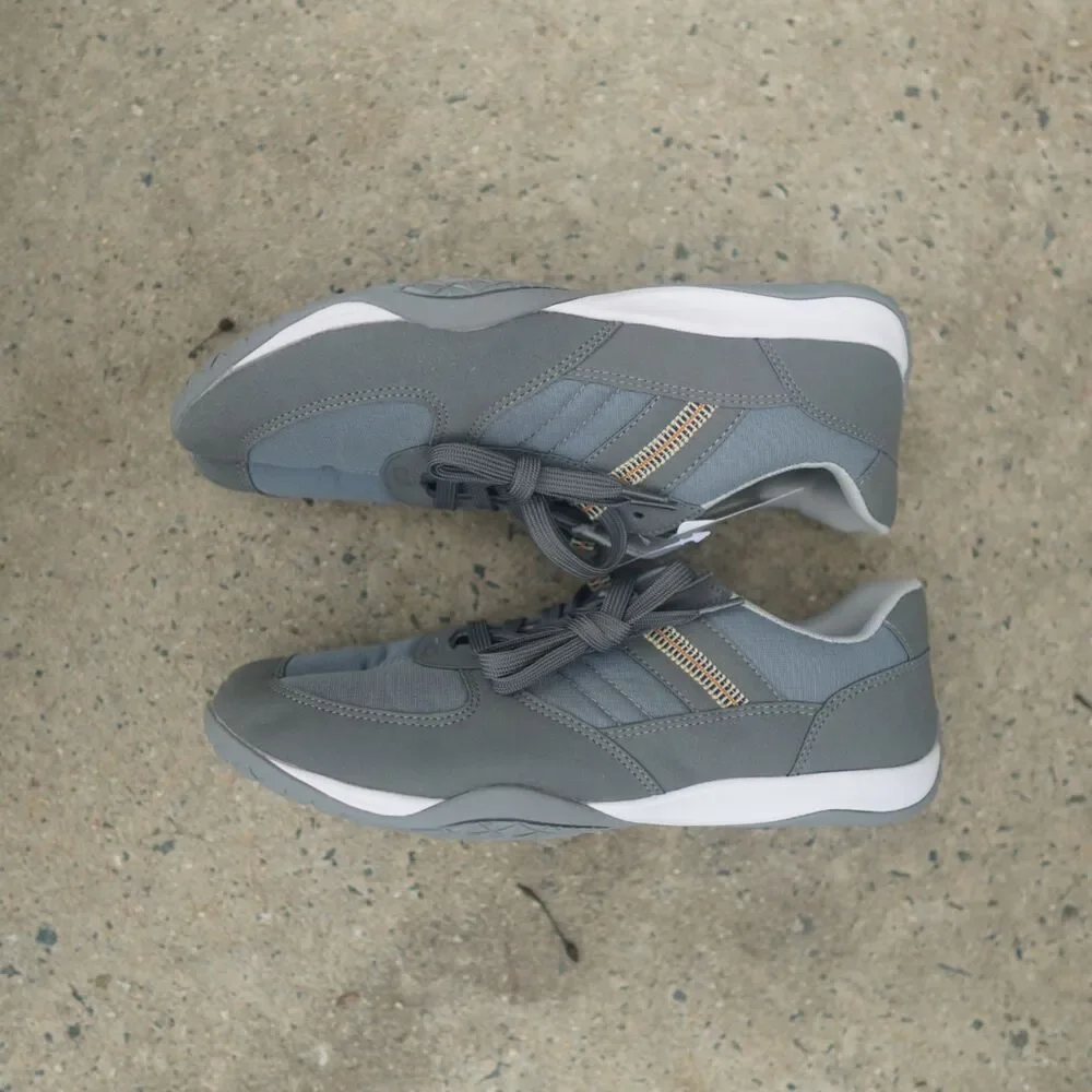 NWT Marugo Sports Jog III Tabi Shoes Gray 28cm US Men 10 Women 11.5 Split Toe JP