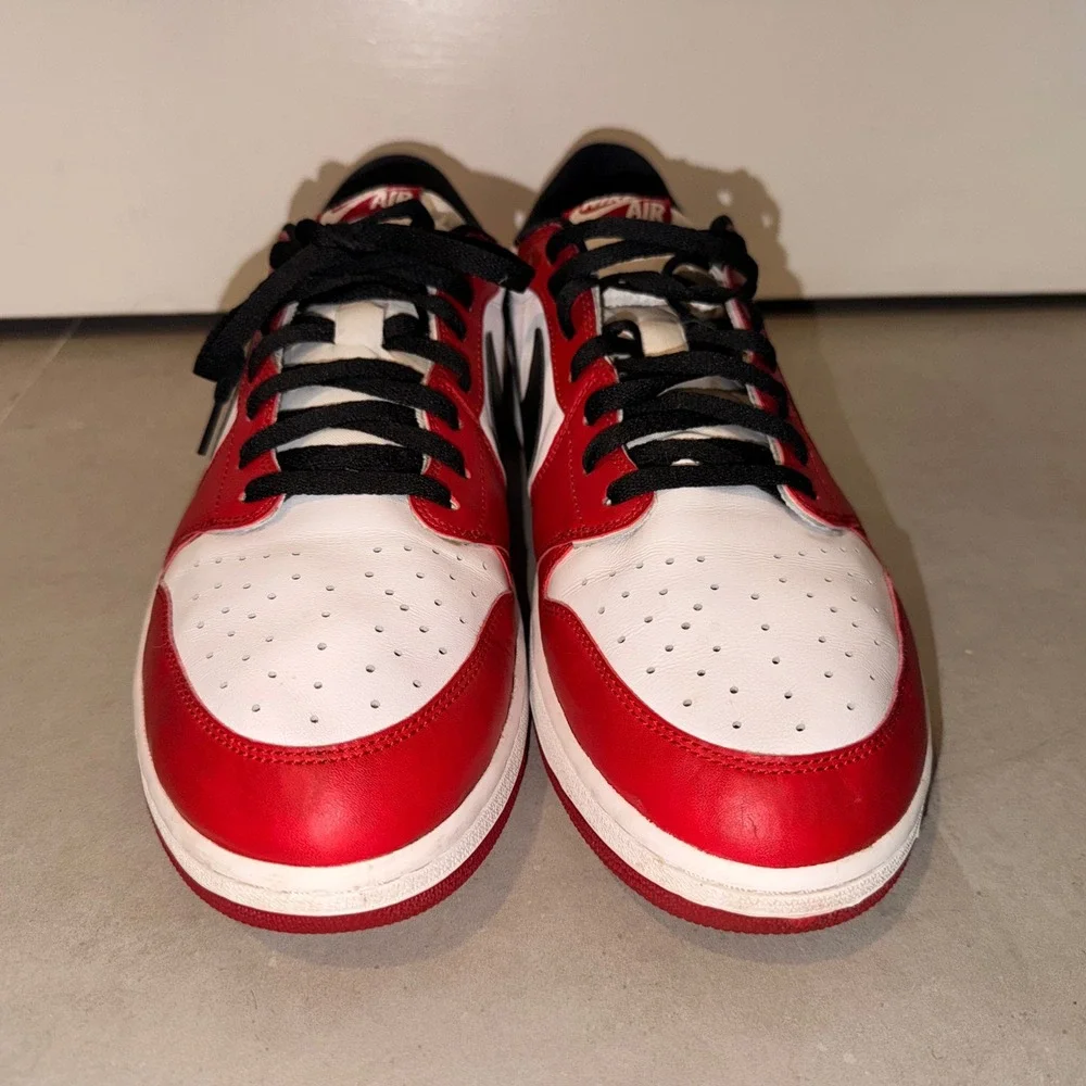 Jordan logo 705329 signature