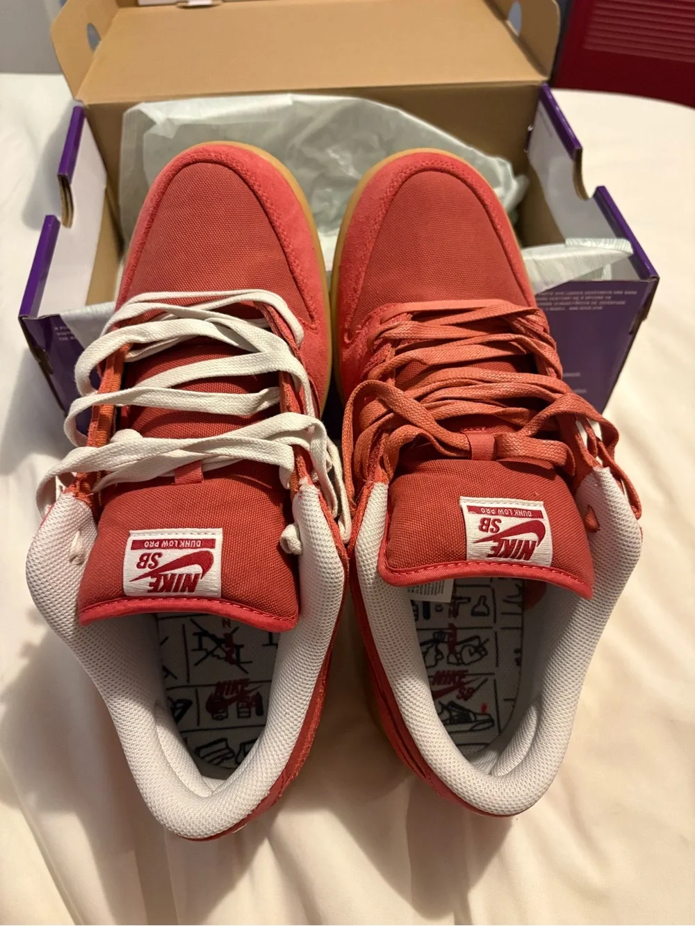 Nike sneakers gum coral