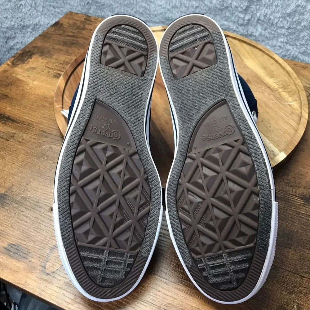 Converse no holes