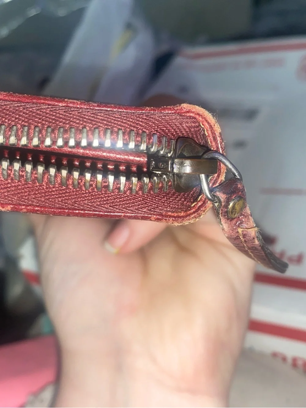 Gucci Beige/Brown GG Supreme Zip-Around Wallet