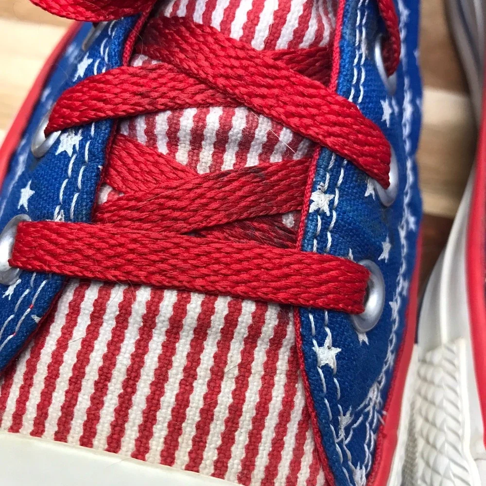 Converse minor wear