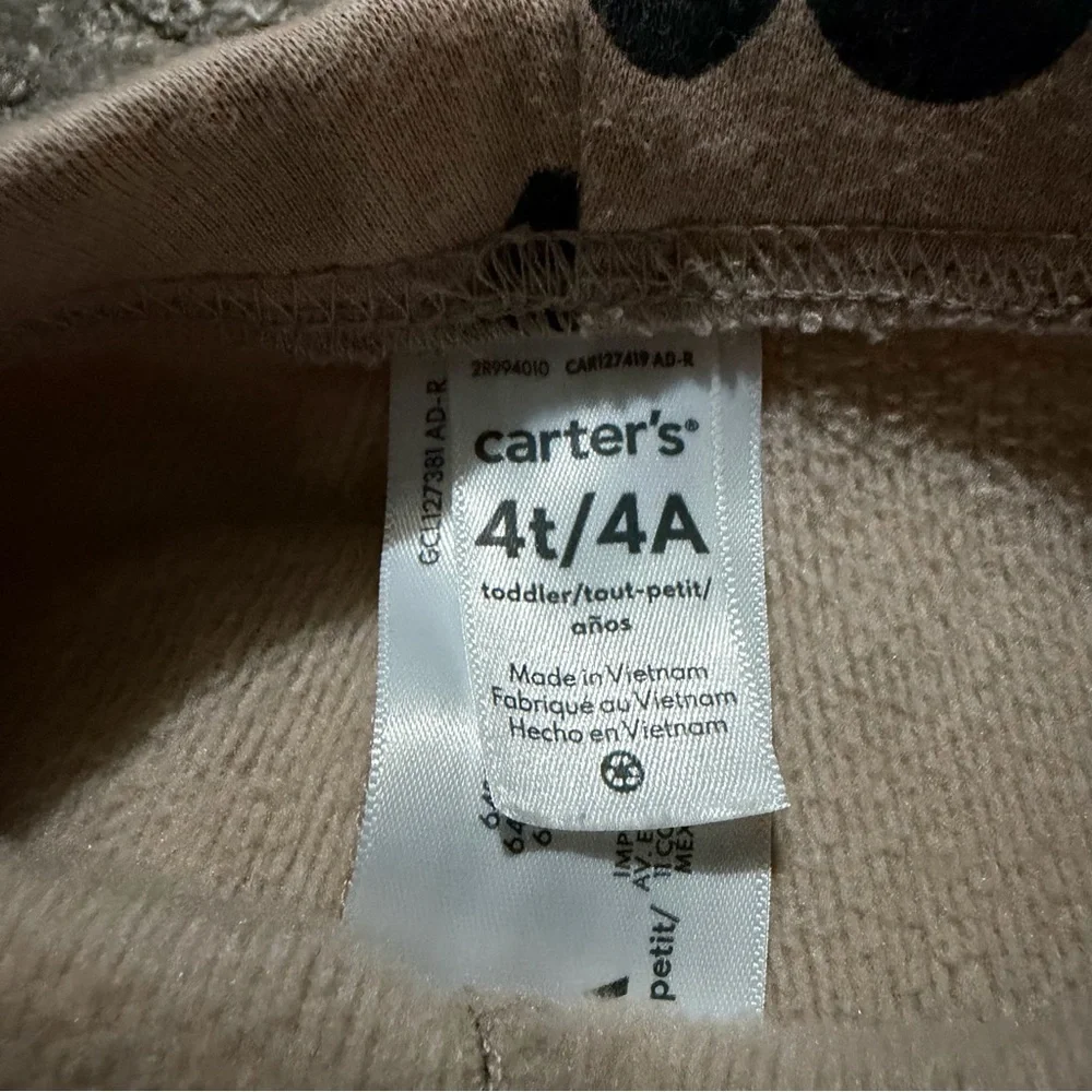 Carter’s 4T‎ girls sweatpants with hearts great condition