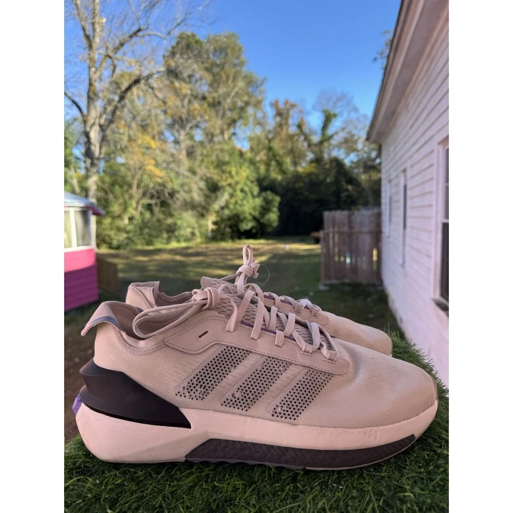 adidas these everyday design